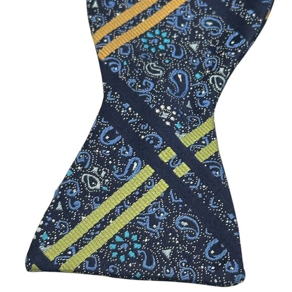 Robert Graham Multi Pattern Adjustable Silk Bowtie - Picture 5 of 7